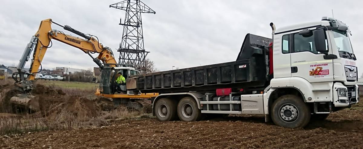 Pelle LIEBHERR R922 Litronic Mulhouse 0