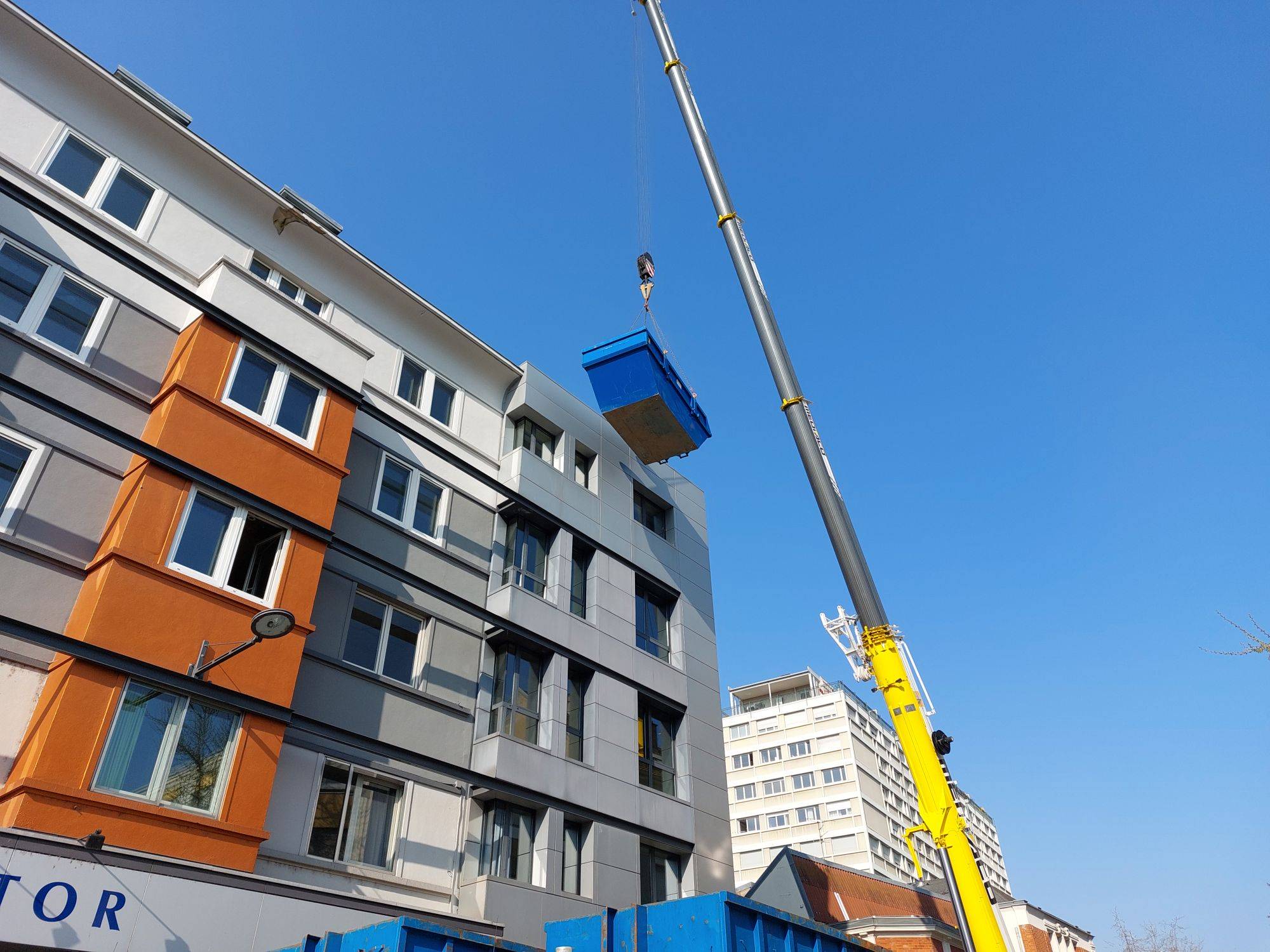 Travaux de dépose intérieure à l&#8217;Hôtel Salvator de Mulhouse réalisés par FB Démolition Thann 2